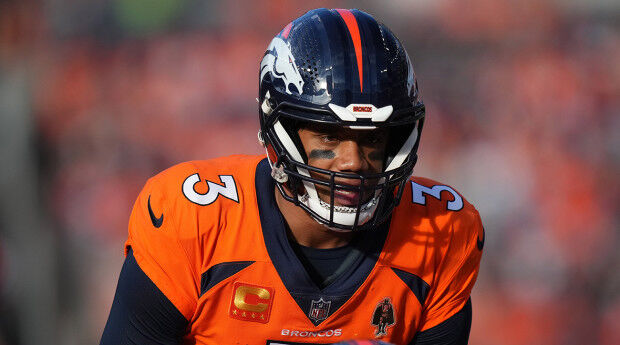 Broncos Stars Defend Russell Wilson Amid Heavy Criticism - Sports