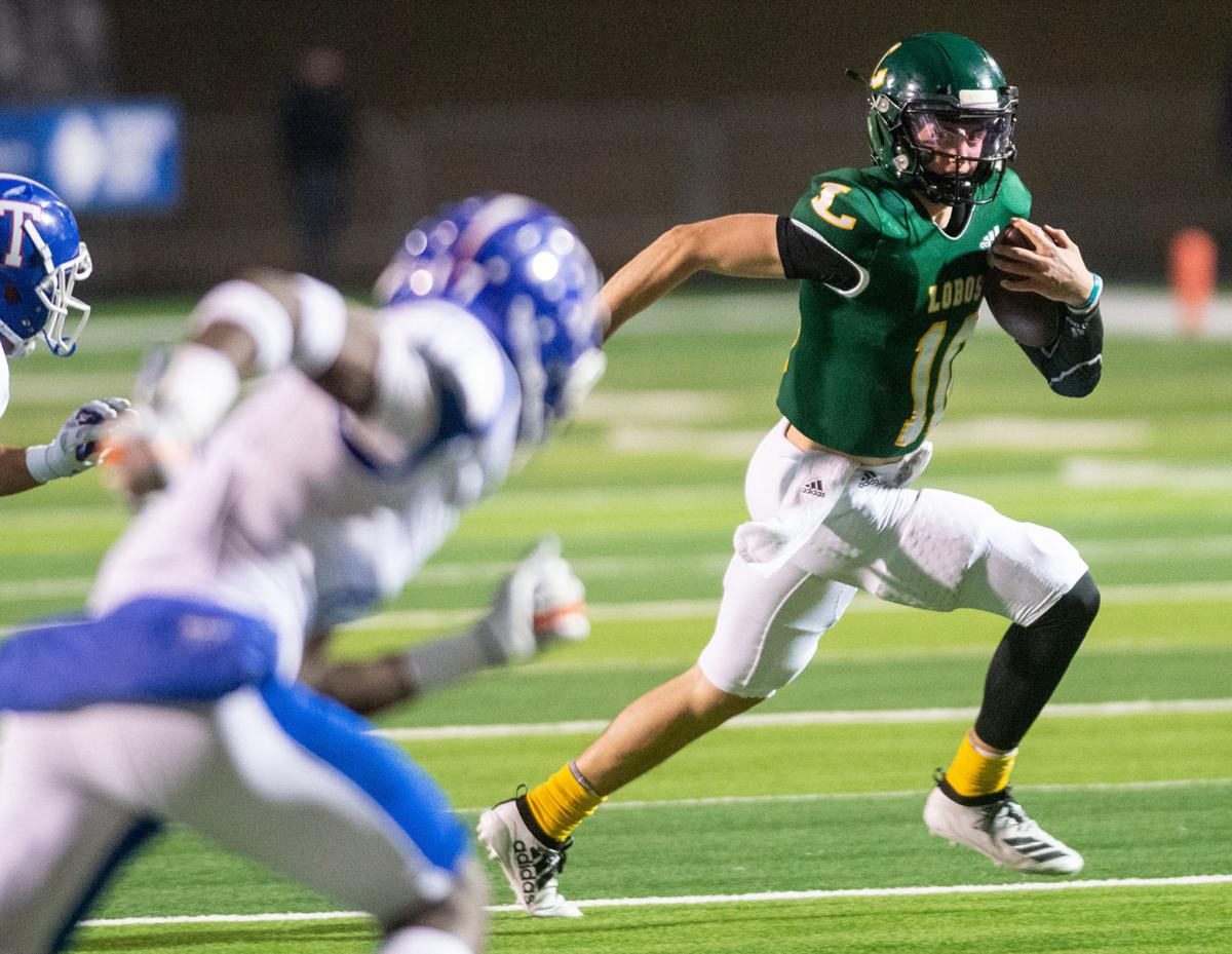 Et Football King Crawford Named To Whataburger Super Team Etvarsity News Journal Com