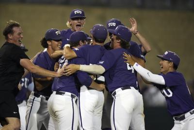 College baseball: Longhorns to visit TCU in battle of Big 12's best