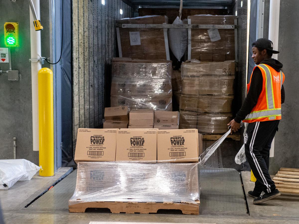 Dollar General Corp Offers Glimpse Inside Massive Distribution