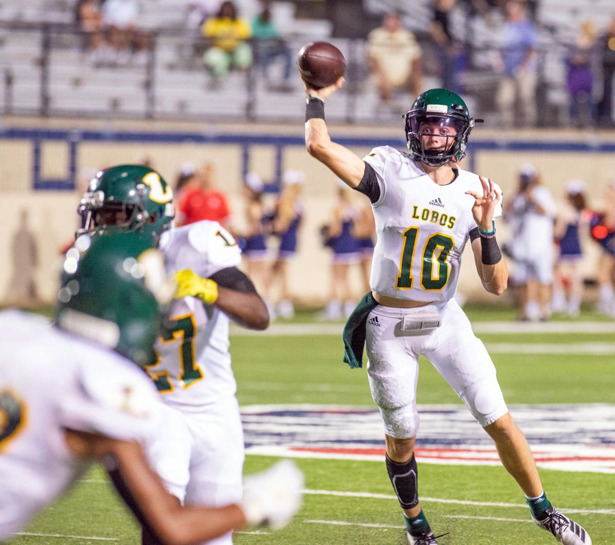 Et Football City Qbs Leading The Charge Etvarsity News