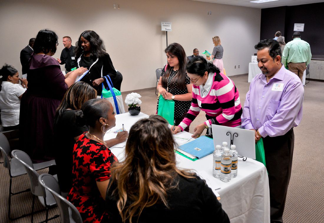 This Texas Teacher Is Helping Fill the Hunger Void for Students When the School Year Ends images This Texas Teacher Is Helping Fill the Hunger Void for Students When the School Year Ends pics