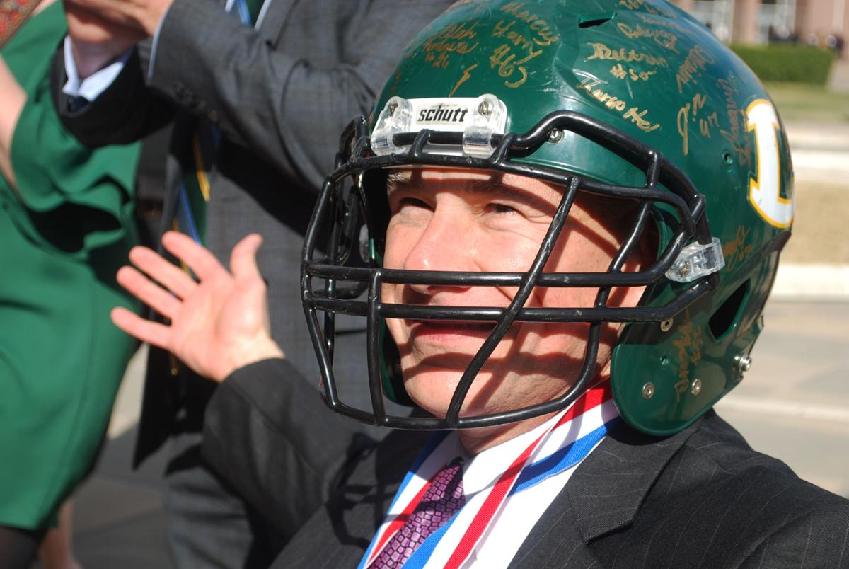 Et Football State Champion Lobos Honored At Capitol In Austin