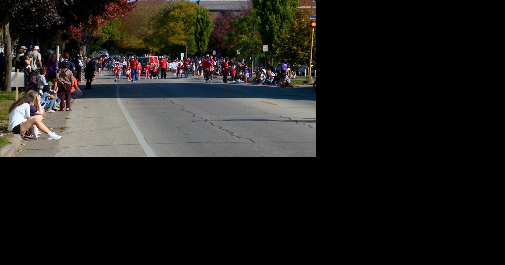 Winona State celebrates homecoming with parade, 5K and football game ...