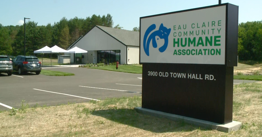 Eau Claire County Humane Association holds grand opening for new