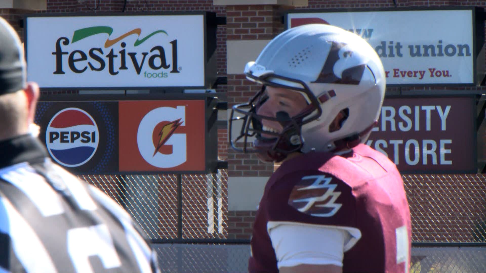 Eagles secure homecoming victory over UW-Stevens Point, 44-10 | UW-La ...