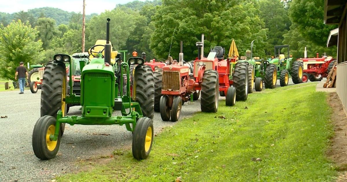 Annual Tractor Ride Supports Cancer Research