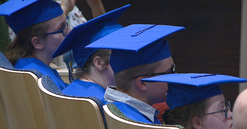 High school interns graduate from Gundersen Health System's Project SEARCH - Vimarsana News