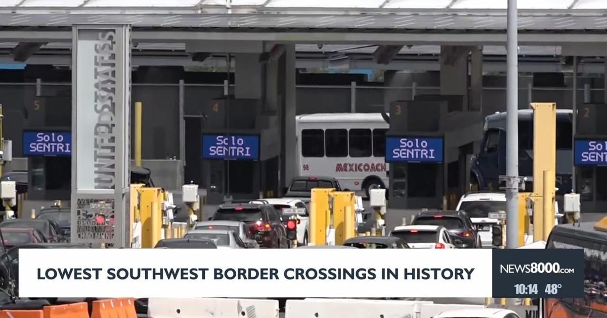 New report shows southern border crossings at lowest in history | News ...