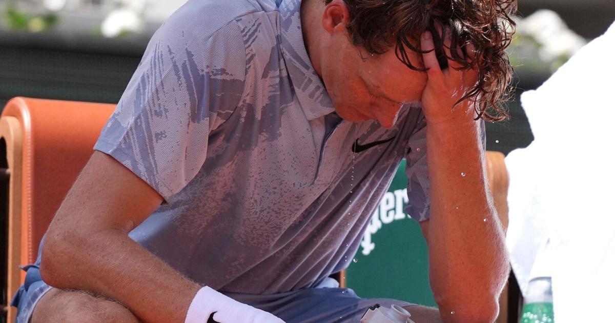 World No. 1 Jannik Sinner crashes out of heat-stricken Roland Garros in five-set upset By Thomas Schlachter, CNN May 28, 2026 May 28, 2026 Updated 9 mins ago