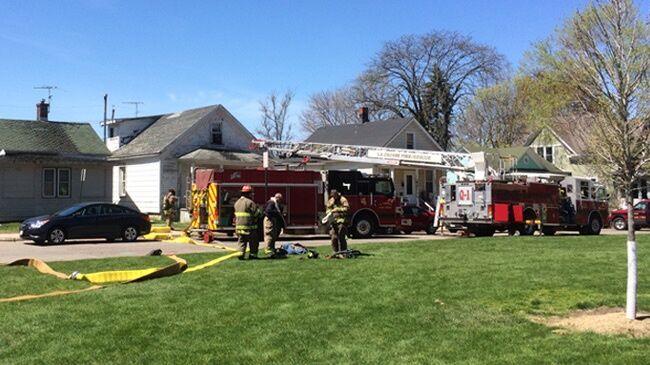 Crews fight house fire near UW-La Crosse | Local News | news8000.com