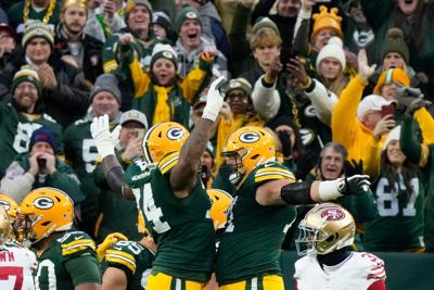 49ers Packers Football
