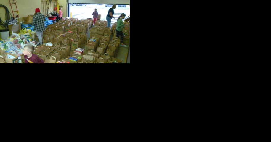 Onalaska School District hosts annual Holiday Meal Drive - Vimarsana News