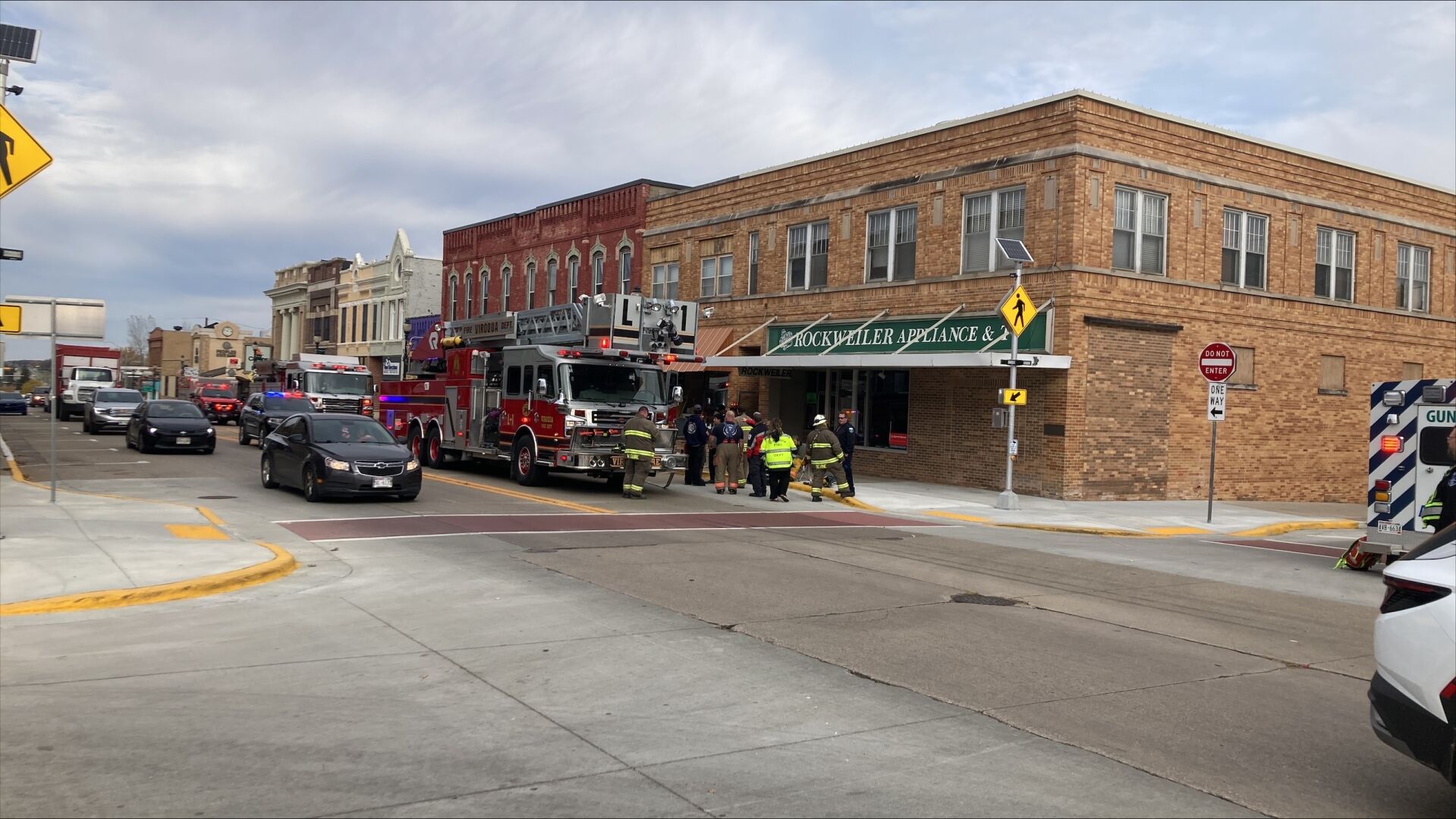 UPDATE: Structure fire briefly closes Highway 14 in Viroqua | Local ...