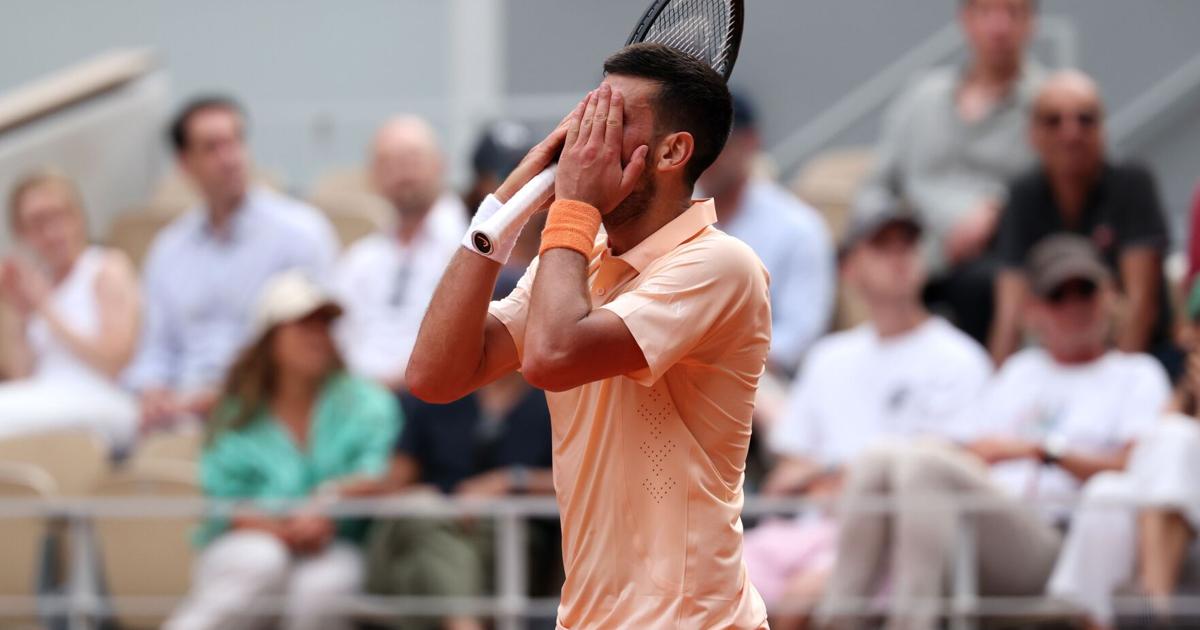 Novak Djokovic falls to shock Roland Garros loss against Brazilian teen By Thomas Schlachter, CNN May 29, 2026 May 29, 2026 Updated 44 sec ago