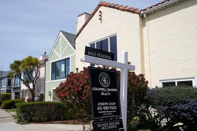 US pending home sales held steady in April