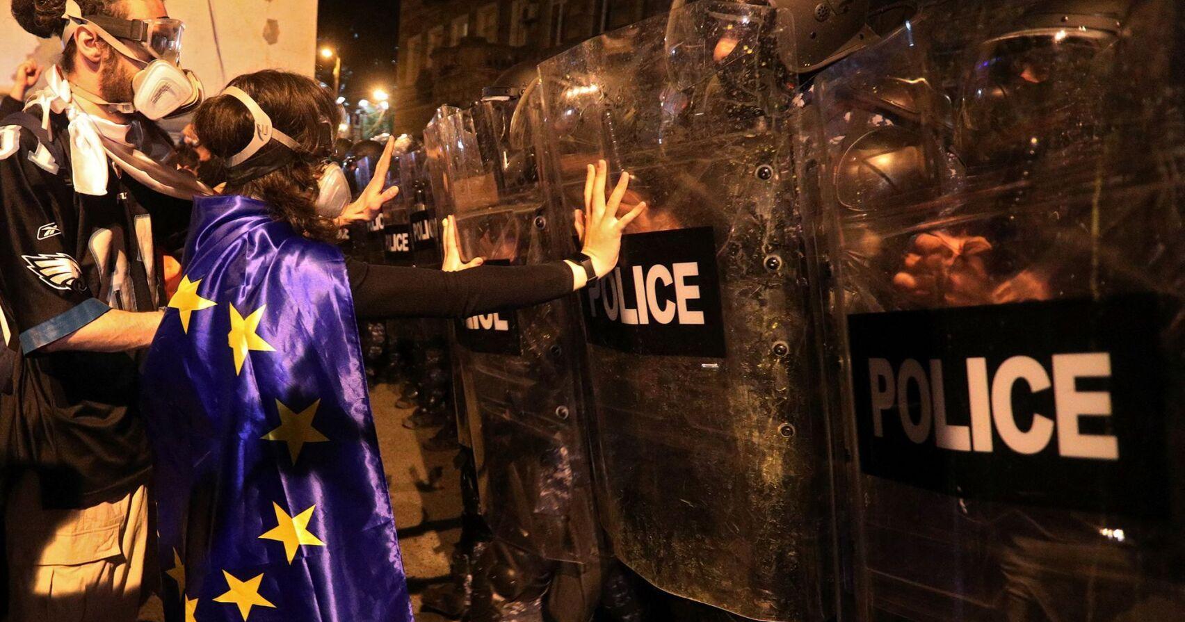 Georgia presses on with Putin-style 'foreign agent' bill despite huge protests | National & World News - Vimarsana News