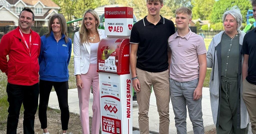 'Can save lives': Teen given a second chance helps donate AED to community center