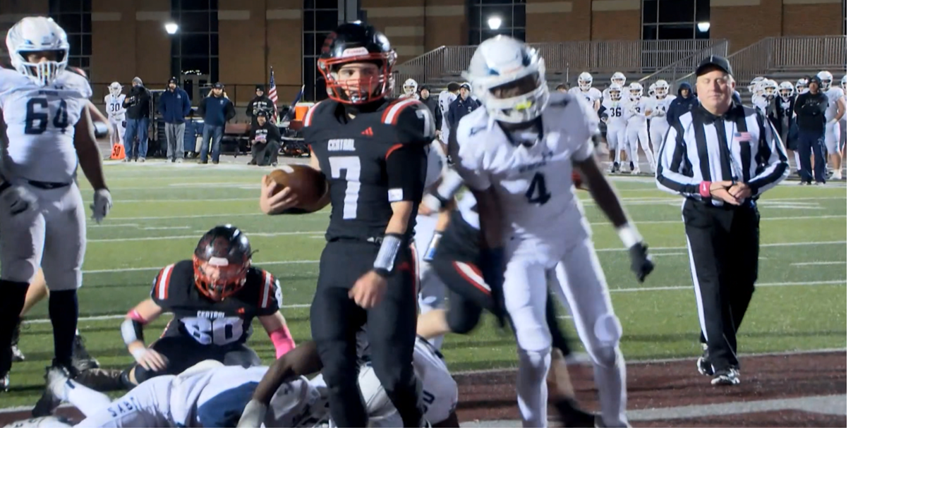 Riverhawks pull away from BlueJays to notch opening round playoff ...