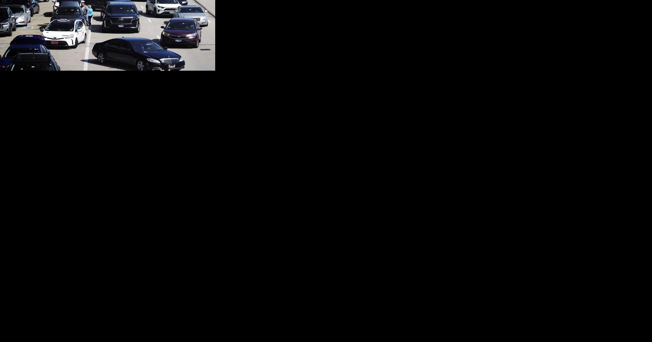 Surging auto insurance rates squeeze drivers, fuel inflation | Money - Vimarsana News