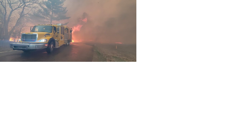 Wis. DOT closes I-94, US 12 between Tomah, Black River Falls due to Fort McCoy fire - Vimarsana News
