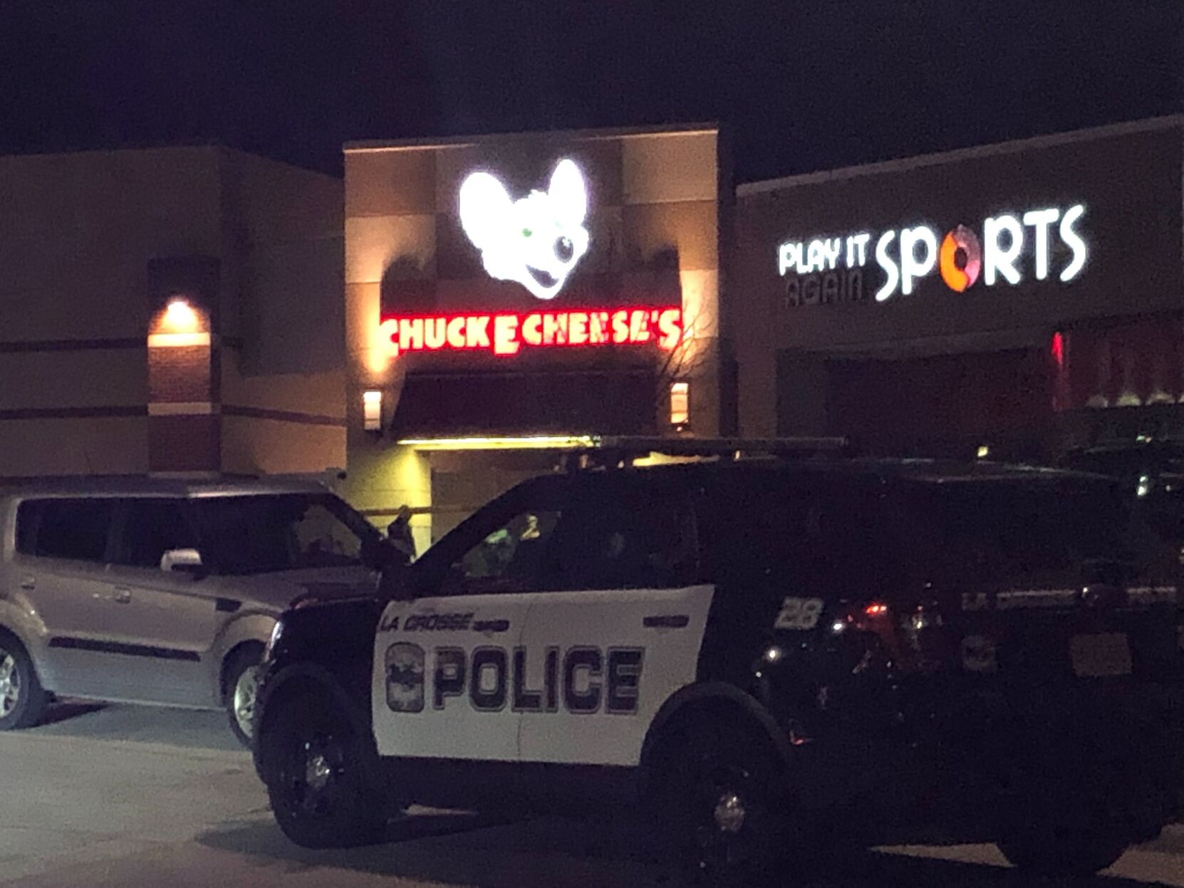 Chuck E Cheese Shooting | Crime | News8000.com