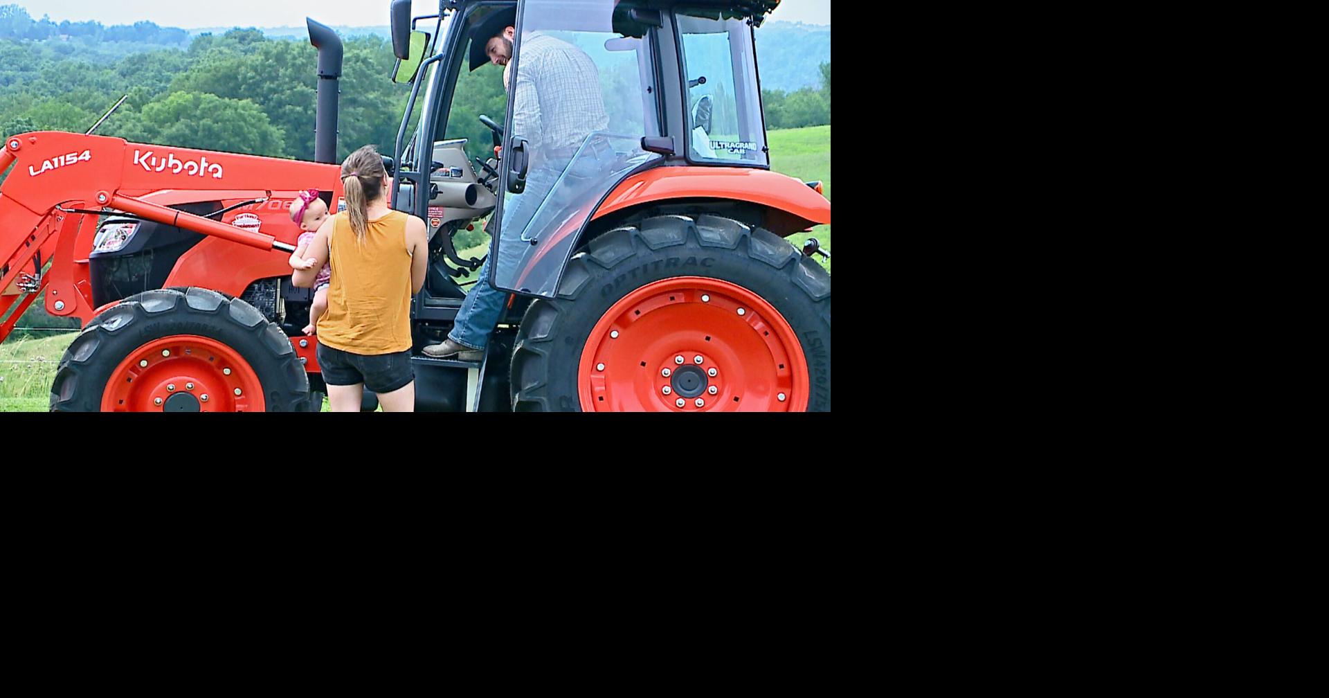 Chaseburg Marine veteran receives free Kubota tractor through national program