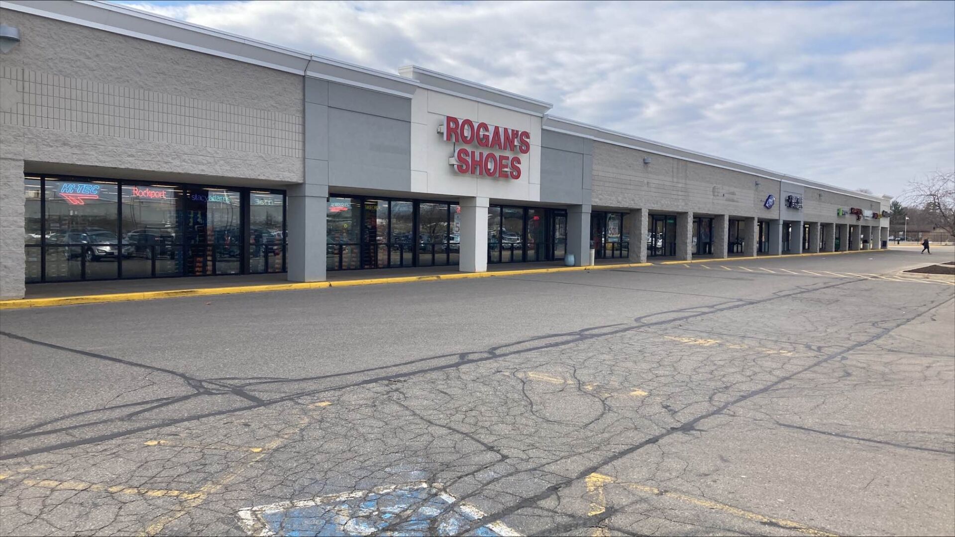 Rogan's shoes hot sale near me