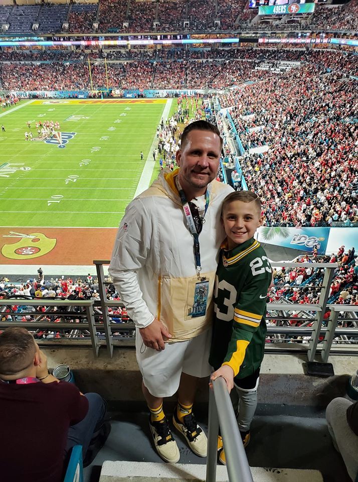 Black River Falls boy won surprise of a lifetime, represented Packers at Super  Bowl, Local News