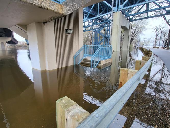 La Crosse Flooding | | news8000.com