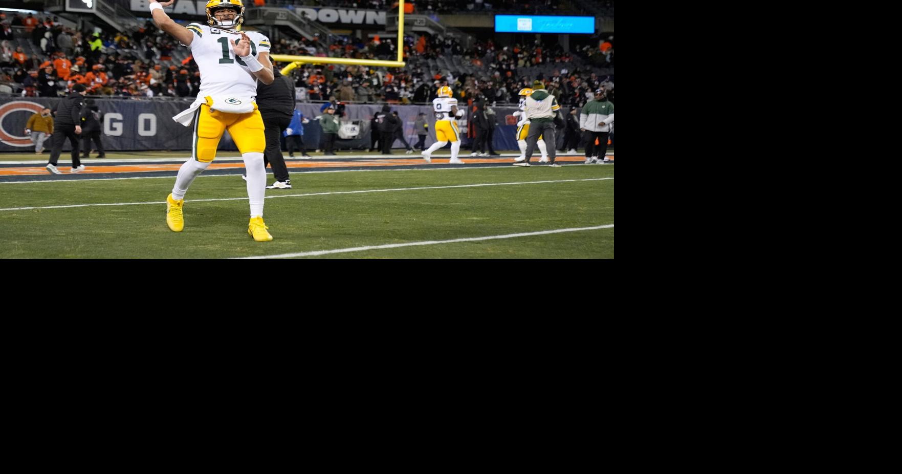 After both took part in Thursday’s Christmas practice, Packers list Jordan Love, Malik Willis as questionable for Saturday night matchup with Ravens