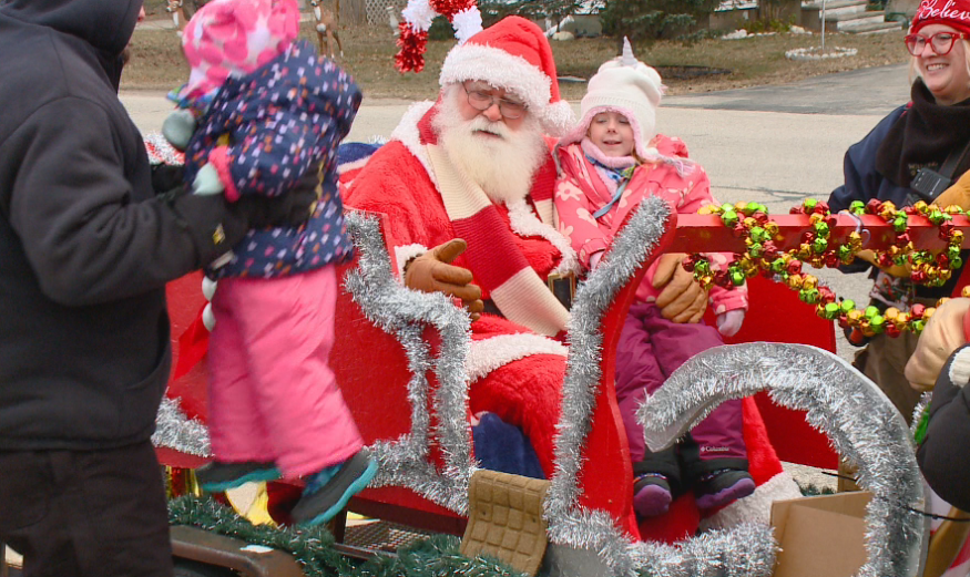 Santa Claus Spreads Christmas Cheer On French Island With Campbell Fire ...