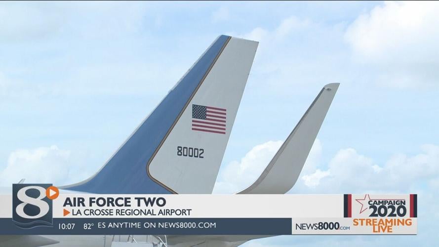 Inside the Vice President's Plane: Photos of Air Force Two