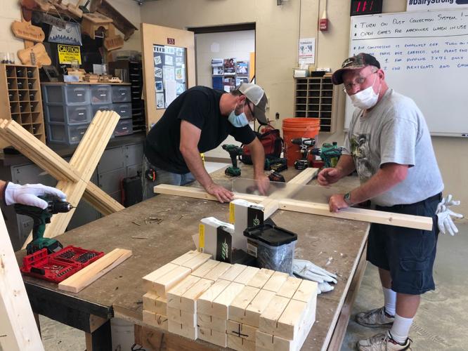 De Soto Area Schools getting Plexiglass dividers installed in