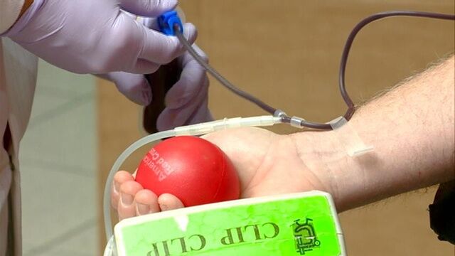 How to win a trip to Super Bowl LIV by donating blood