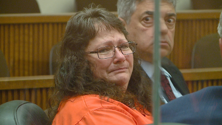Jackson County woman sentenced to 10 years in prison for stabbing ...