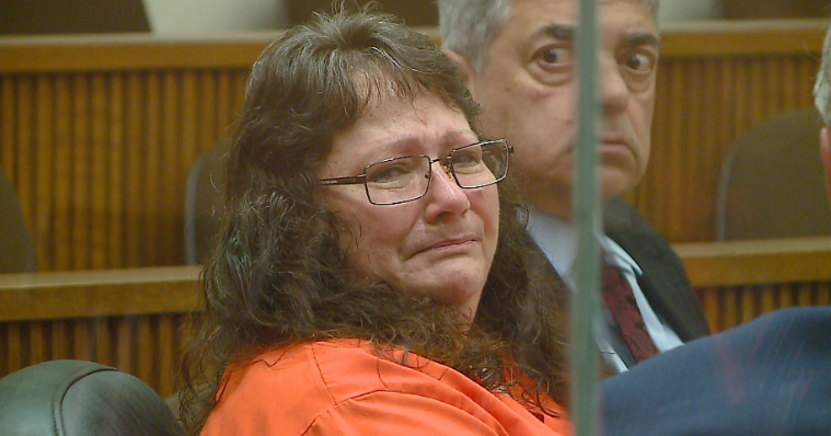 Jackson County woman sentenced to 10 years in prison for stabbing ...