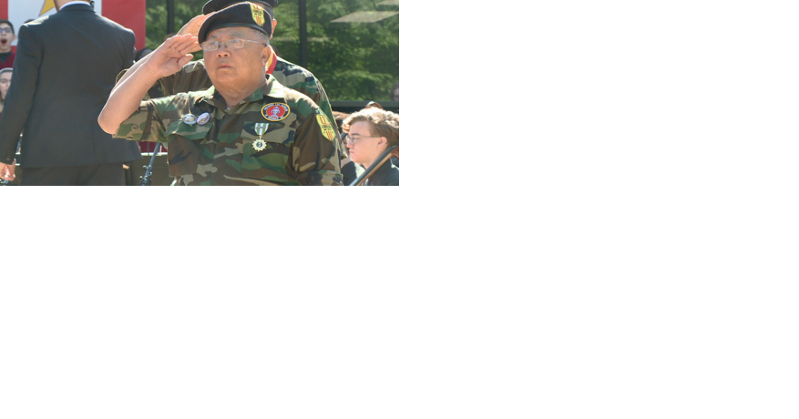 La Crosse Central High School honors veterans at 101st memorial day observance program - Vimarsana News