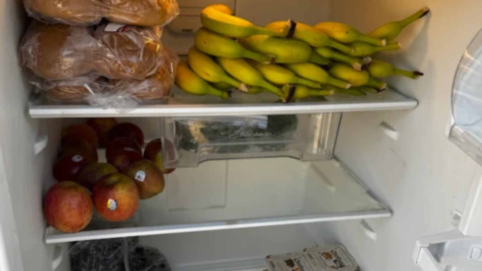 La Crosse community fridge provides free food for families during ...