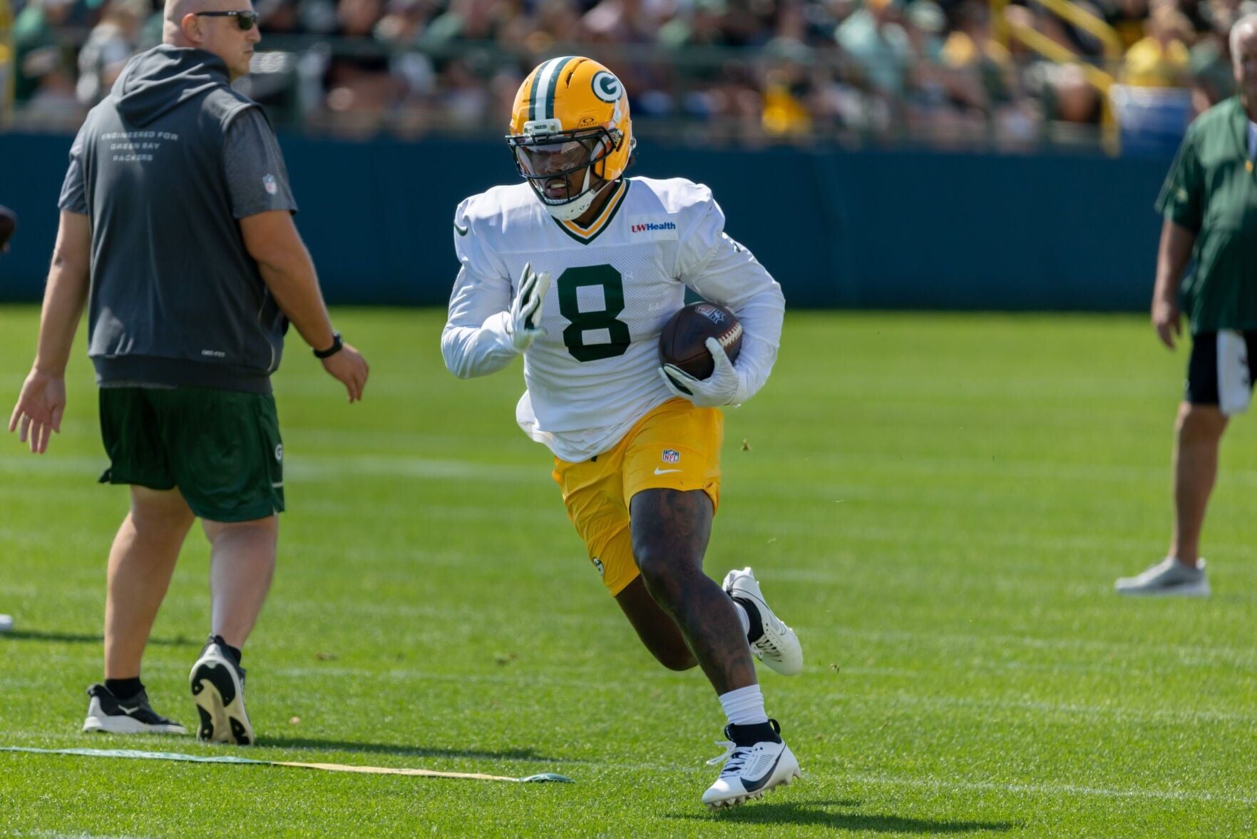 Packers running back Josh Jacobs sues to have evidence in his battery ...