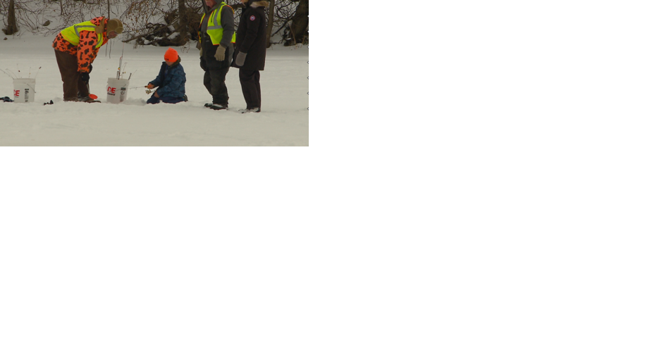 Ice anglers teach kids how to go ice fishing at Kid's Ice Fishing Event - Vimarsana News