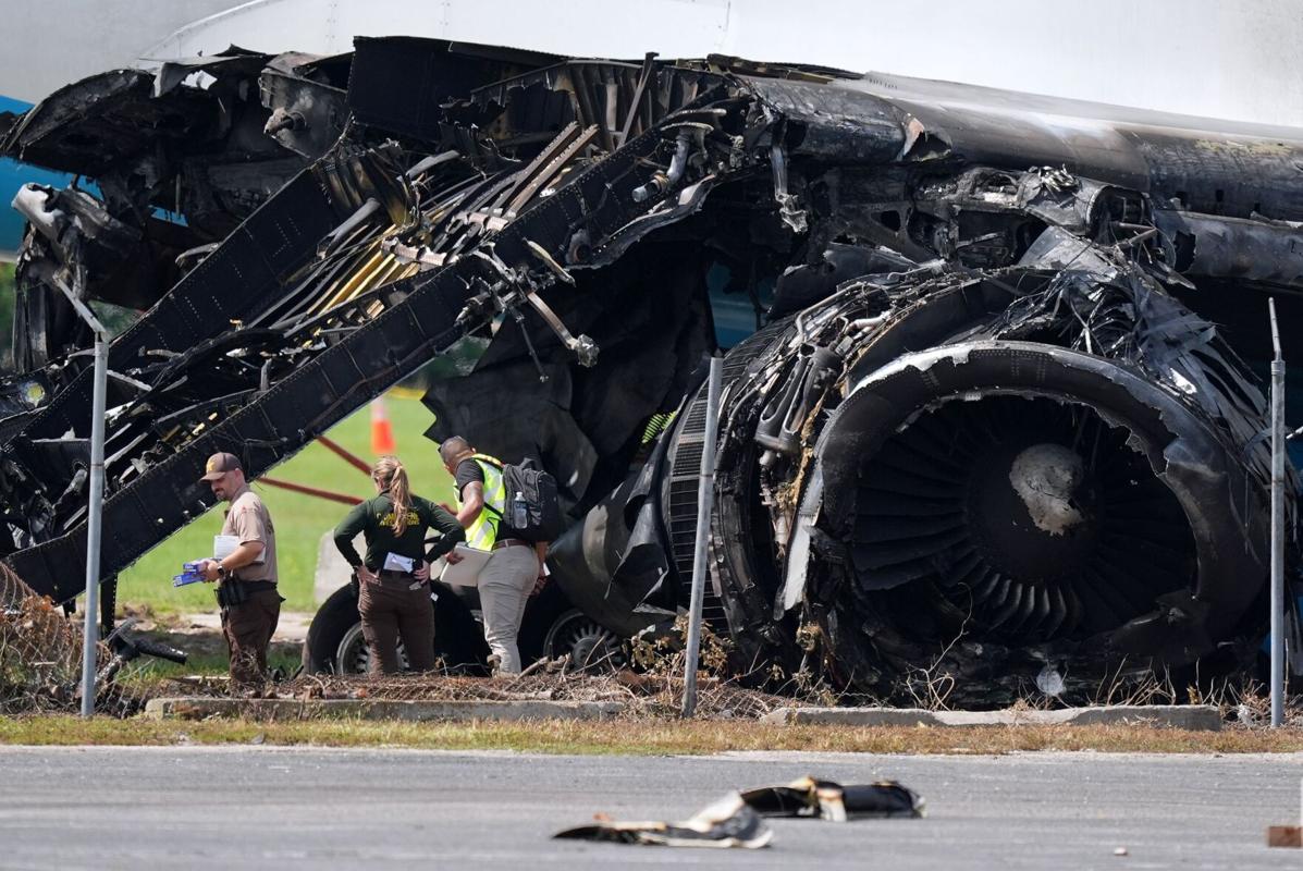New black box data shows alarms sounded as pilot warned of plane’s ...