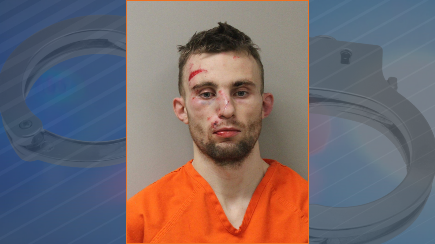 Man arrested for OWI after crashing into Kwik Trip gas pump | Crime ...