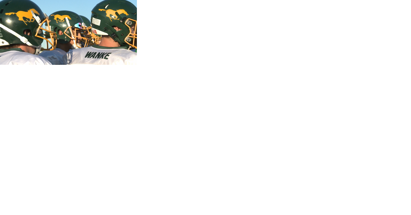 Melrose-Mindoro notches first win over Bangor in 18 years after thrilling finish