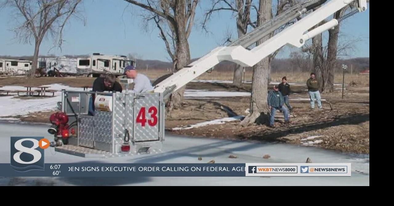 Prairie du Chien firefighters save dog and get plenty of kisses in