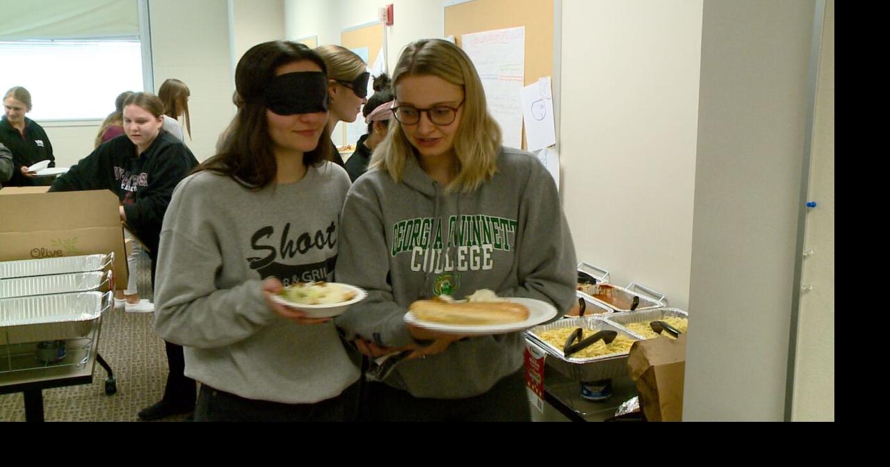 Occupational therapy students at UWL eat lunch 'in the dark' La Crosse