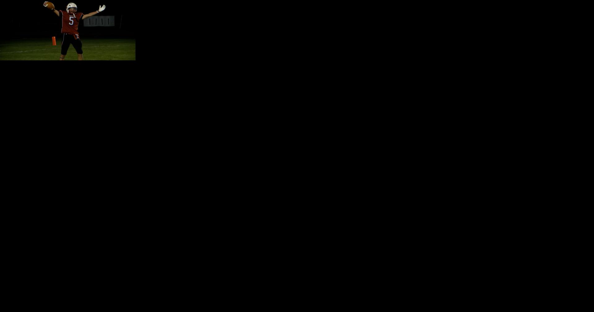 Bangor bounces back with 40-6 win over Luther