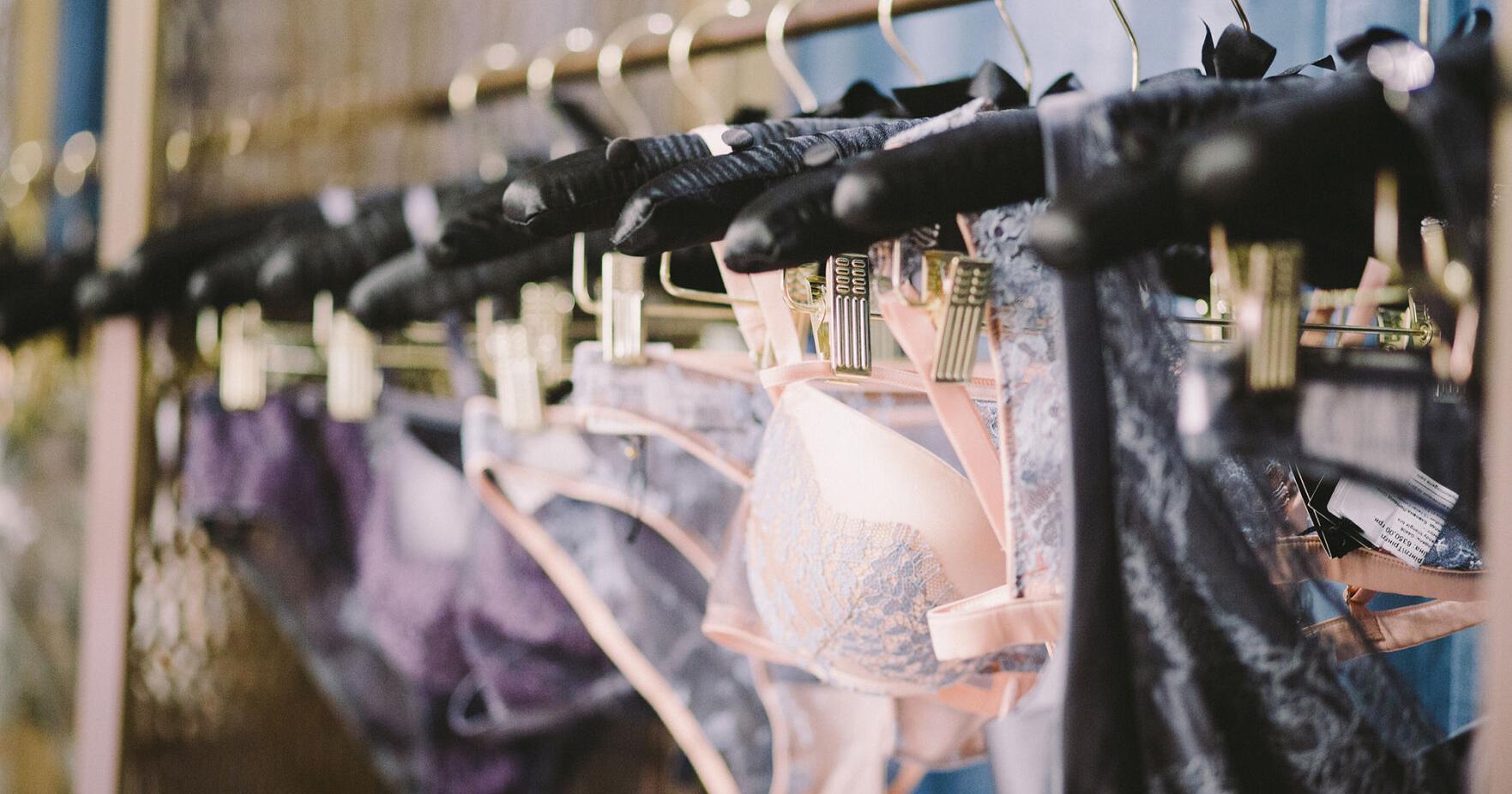 The US government says women's underwear should cost more than men's - Vimarsana News
