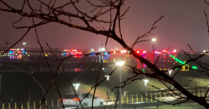 2 killed after Air Canada flight hits fire truck on runway at LaGuardia Airport, source says