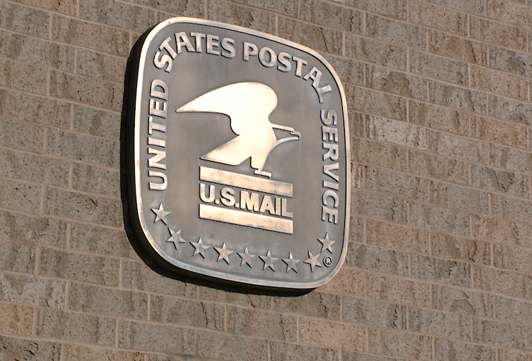 Letter carriers fight food insecurity with annual 'Stamp Out Hunger ...